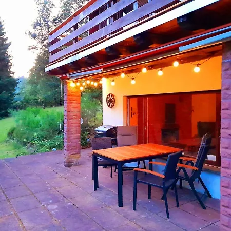 Wald-ferienhaus Nicole - Mitten Im Grunen * Eppenbrunn